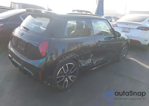 2025 Mini Hardtop Jcw z USA, uszkodzony, nr VIN WMW33GD01S2W88778